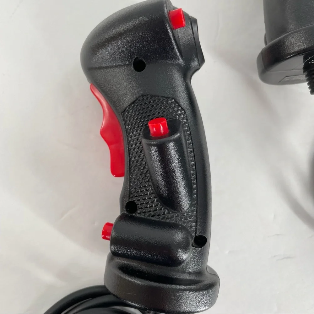 Richwide Technologies, Inc. (2) Grip-It - G-101 Controllers Joysticks